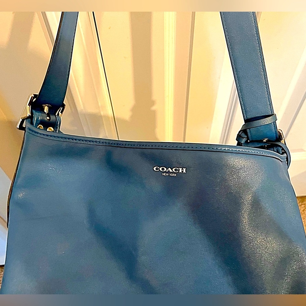 Coach Legacy Large Leather Handbag. Used minimally. Excellent condition